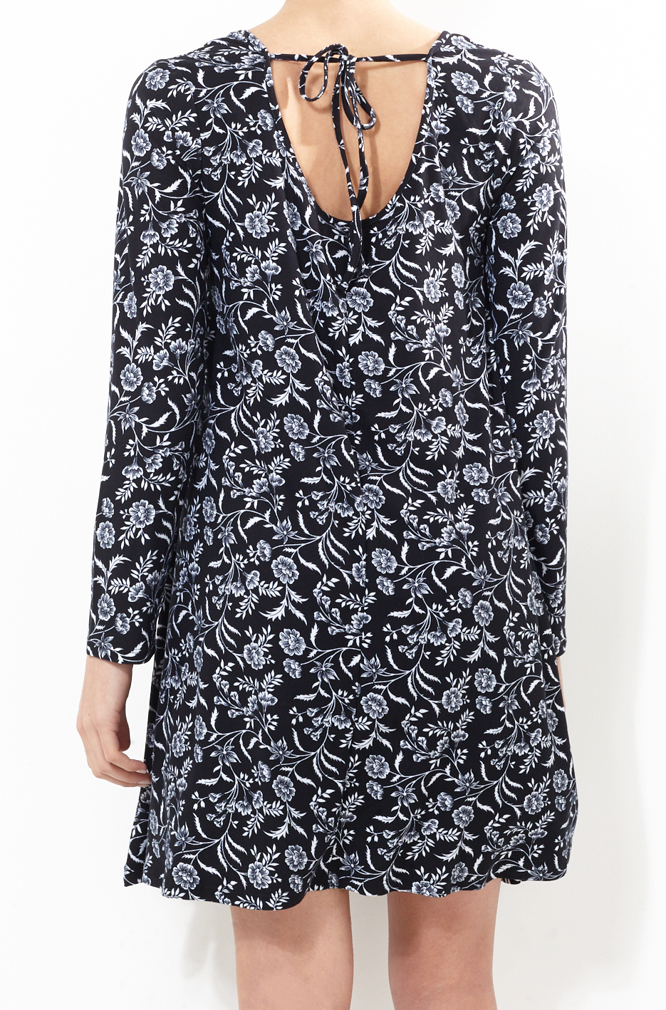 Brave Soul London Dark Paisley Print Low Tie Back Dress S RRP 29.99 CLEARANCE XL 2.99 or 2 for 5